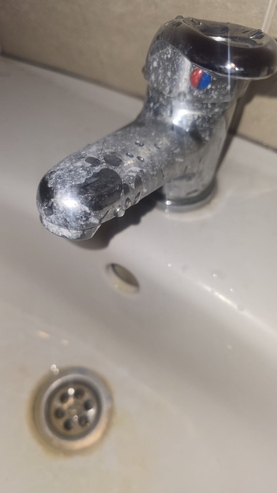 Before photo for Почистване на баня