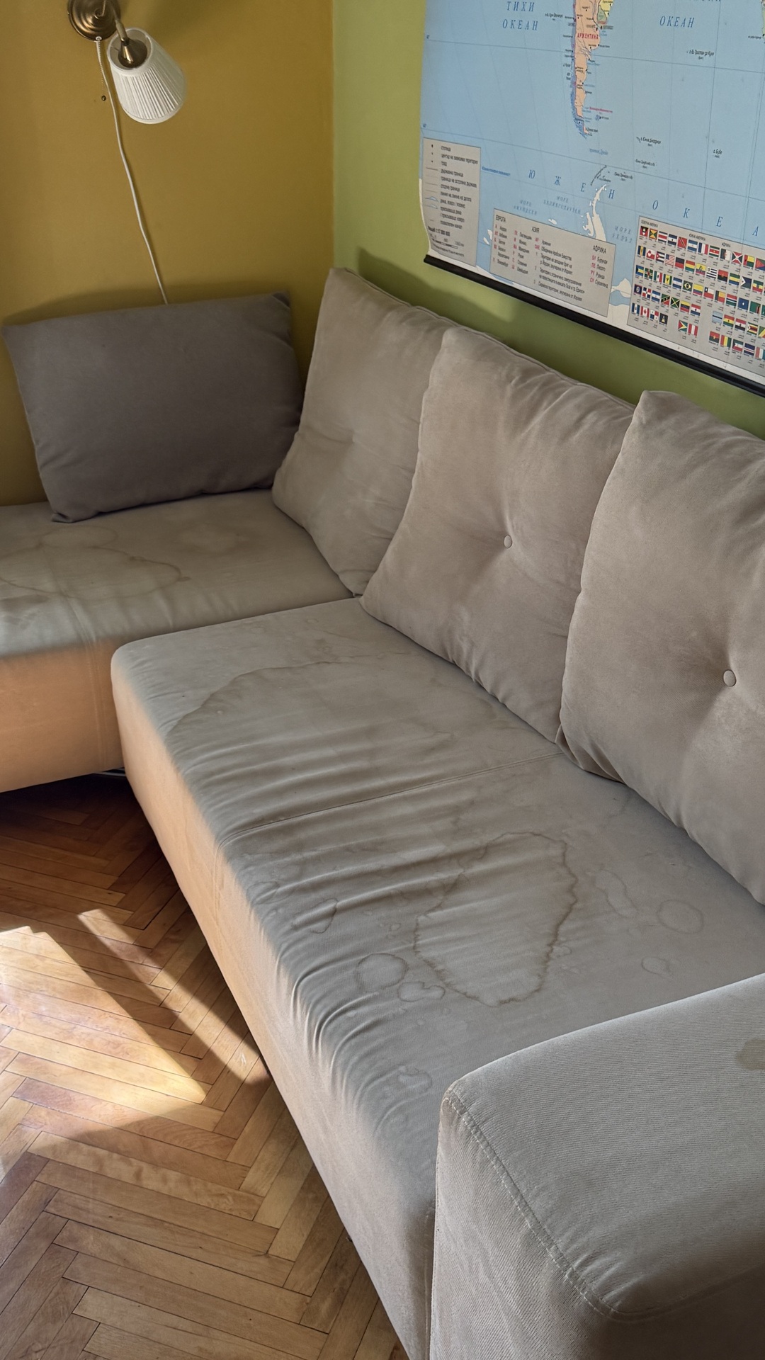 Before photo for Пране на мека мебел